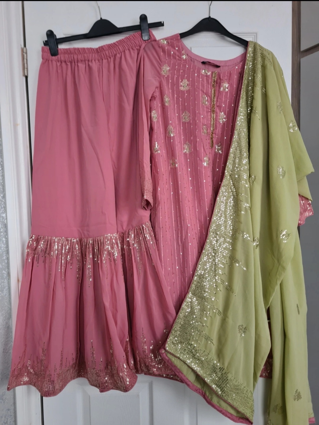 Rose pink gharara 3 peice suit